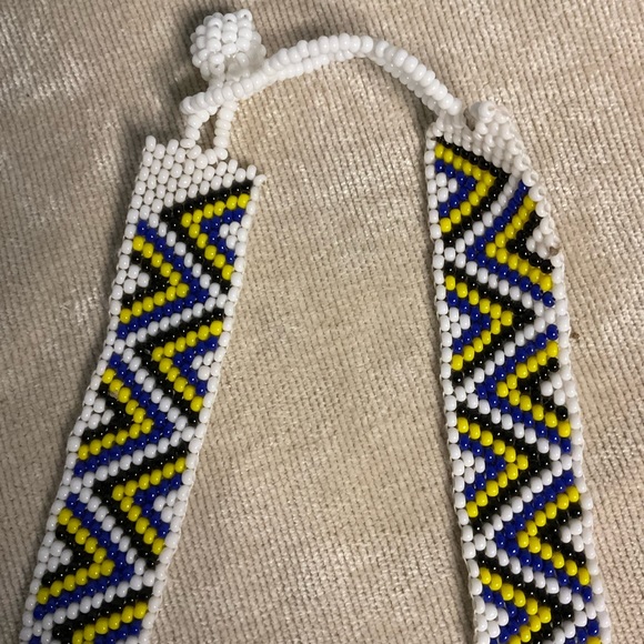 Ukrainian Earrings & Necklace Beadwork Set - Picture 4 of 5